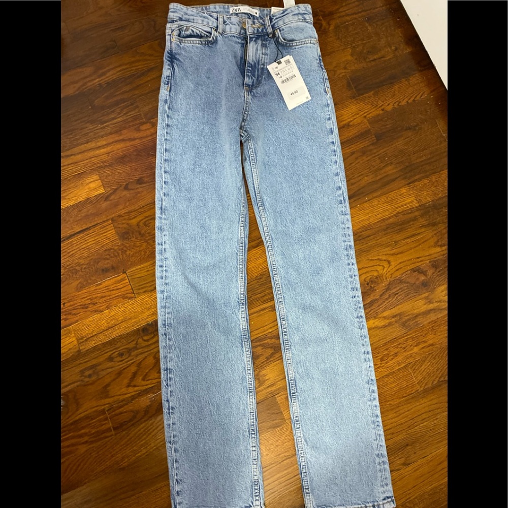 High rise straight zara jeans size 2 USA and 34 EUR (new with tags)